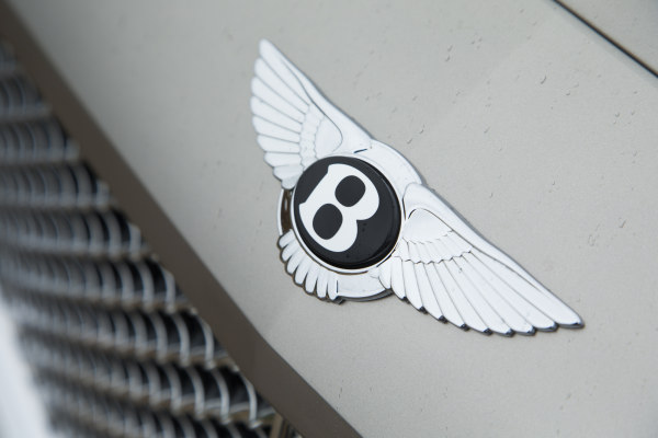 Autocar cover story: Blue-blooded Bargains - used VW-era Bentleys for less than £30,000 by Richard Webber (photo credit: Luc Lacey)